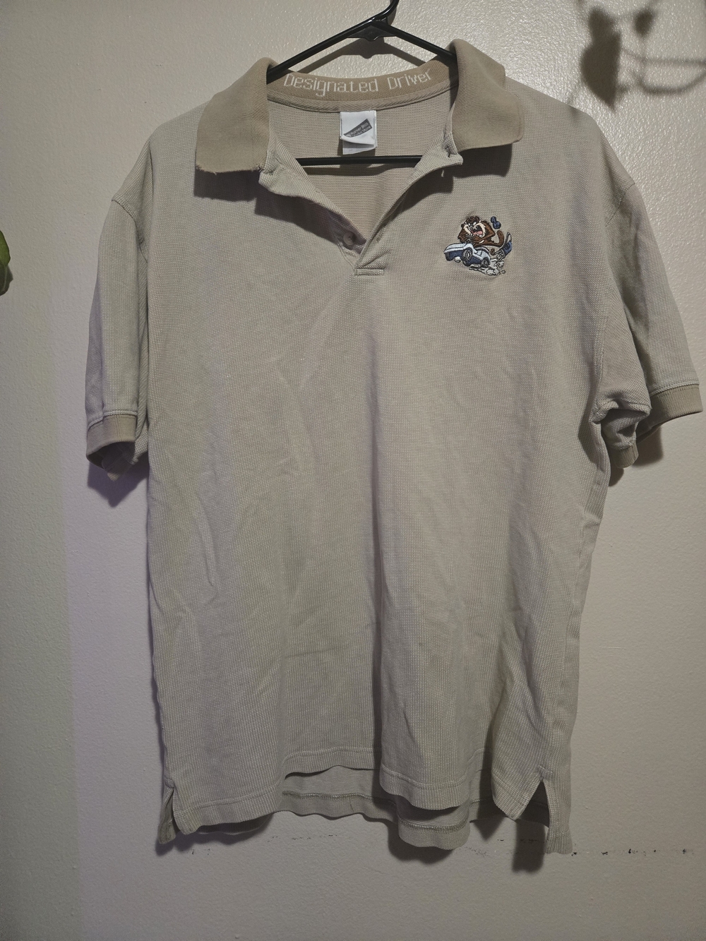 Warner Bros Studio Store 90s Taz Designated Driver Meds Golf Medium Polo Shirt